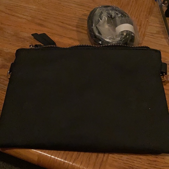 Purse - Picture 3 of 5